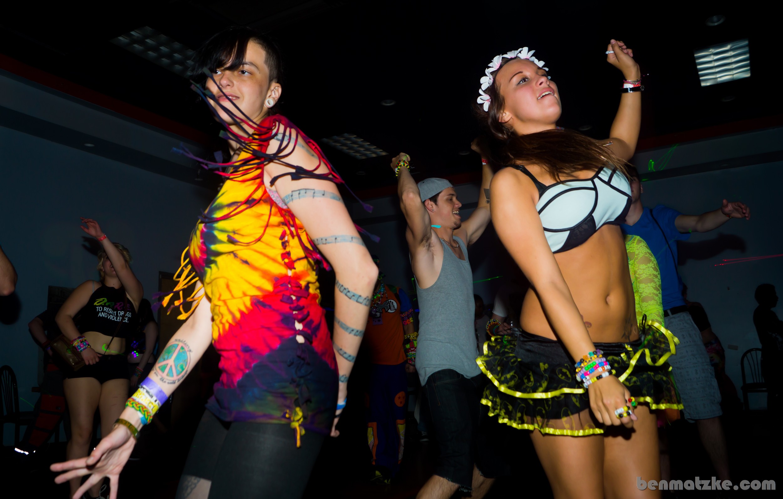 Freak Out 412-Backup_00053.jpg