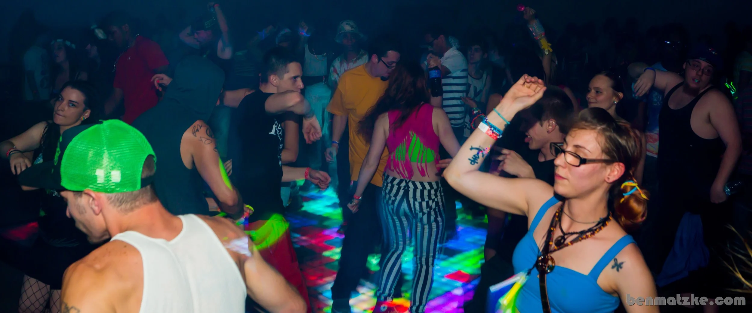 Freak Out 412-Backup_00064.jpg