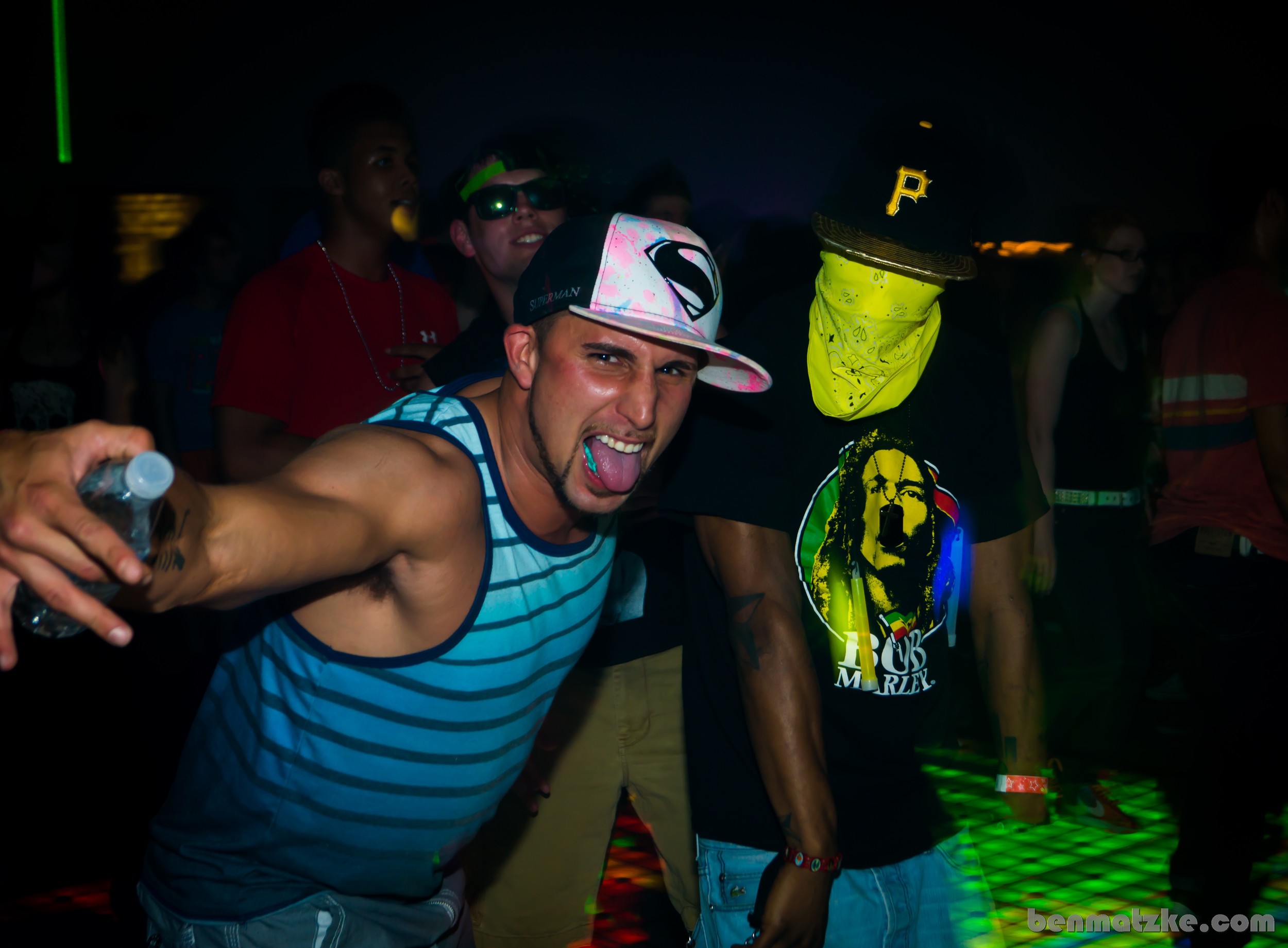 Freak Out 412-Backup_00077.jpg