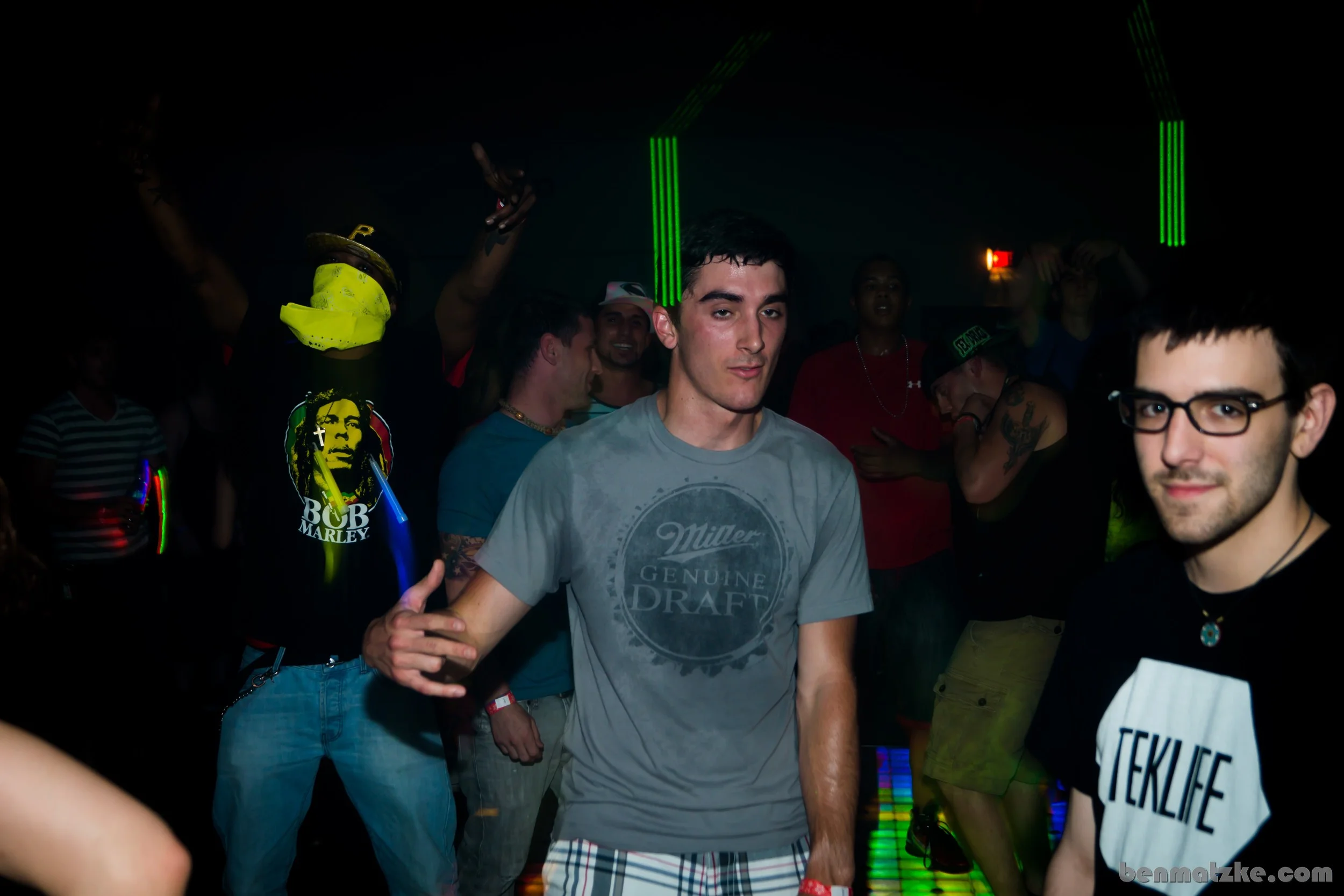 Freak Out 412-Backup_00079.jpg