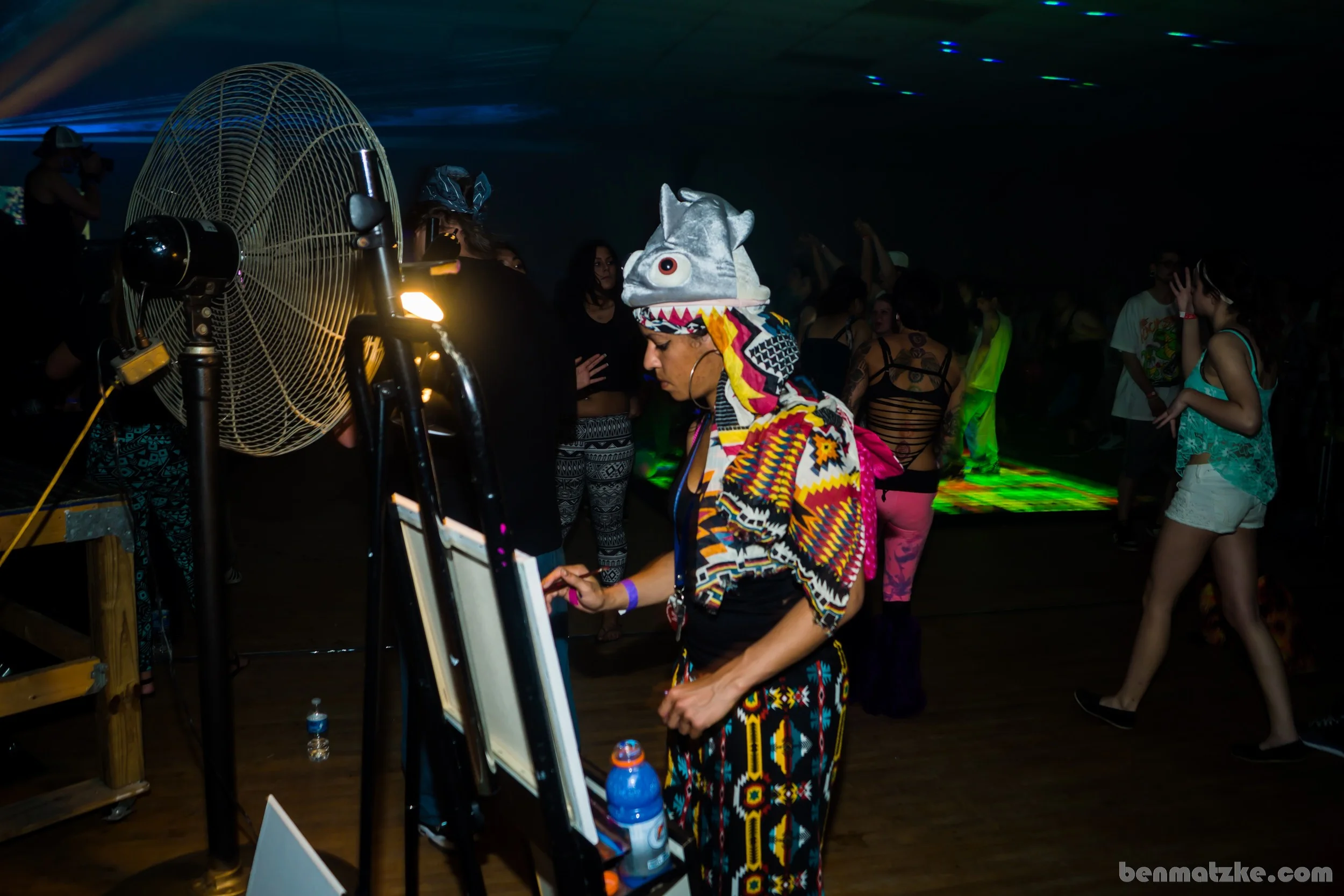 Freak Out 412-Backup_00088.jpg