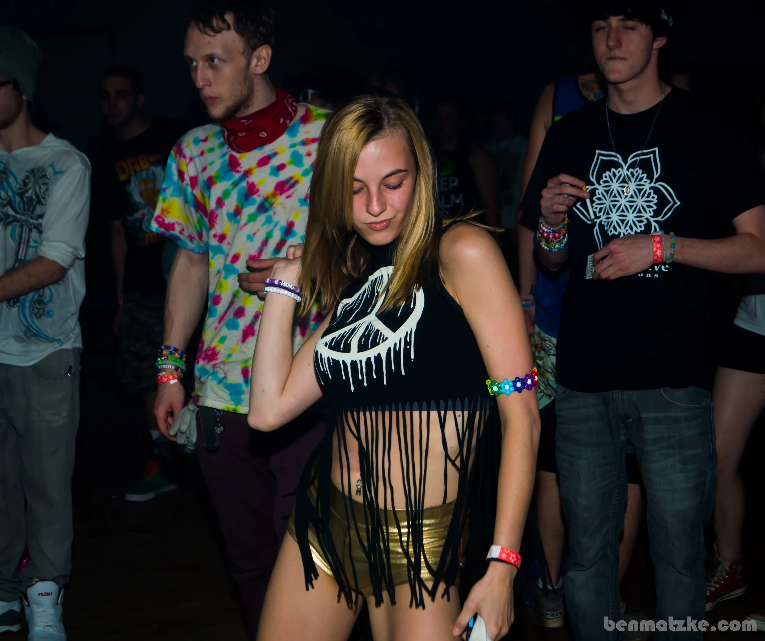 Freak Out 412-Backup_00094.jpg