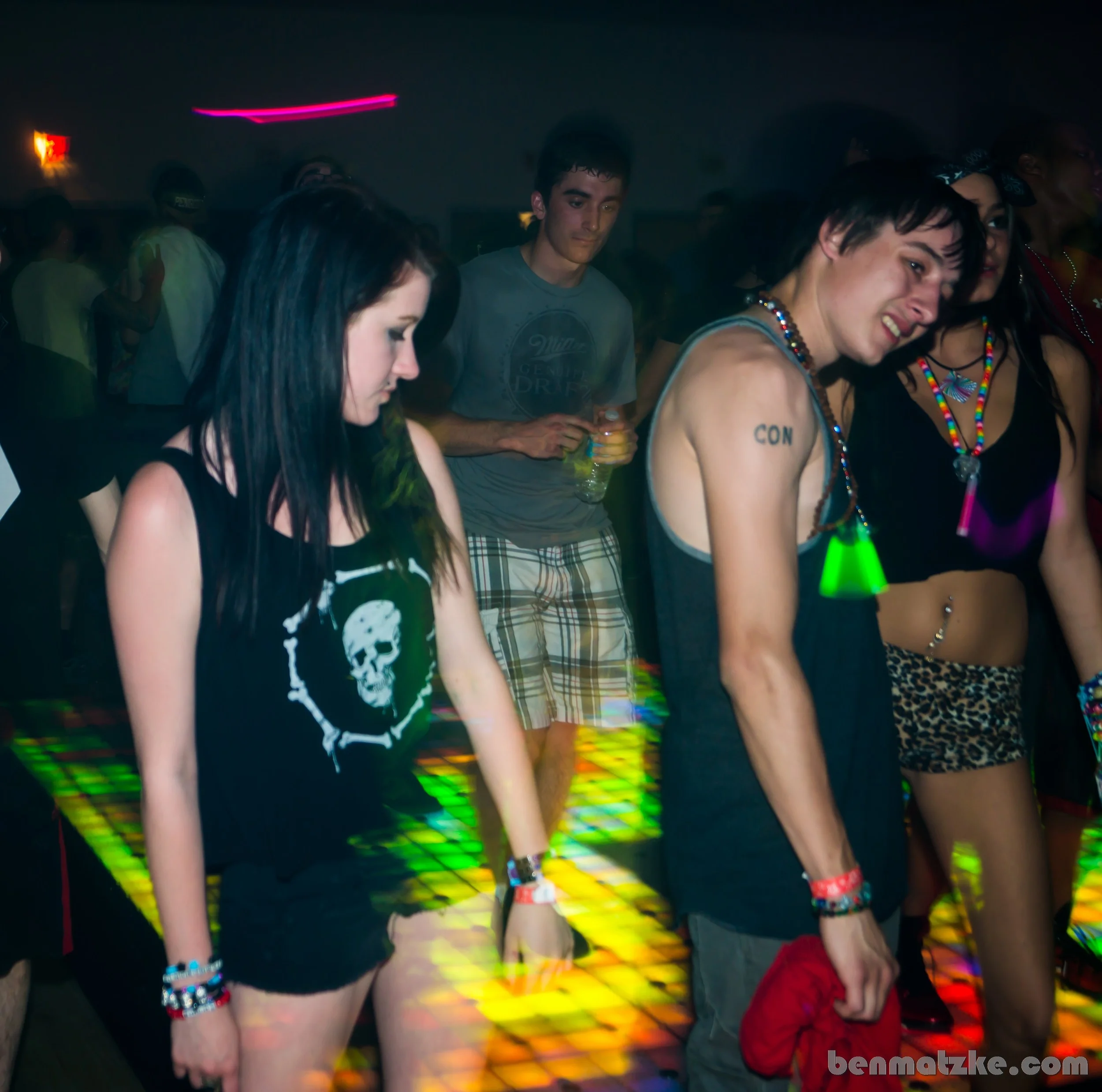 Freak Out 412-Backup_00100.jpg