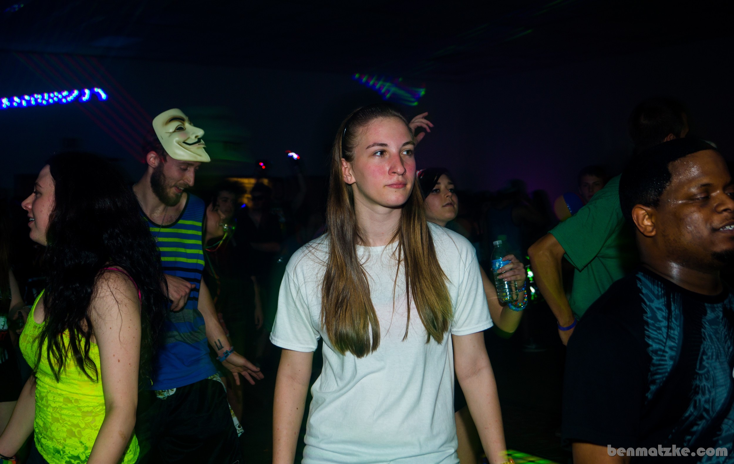 Freak Out 412-Backup_00155.jpg