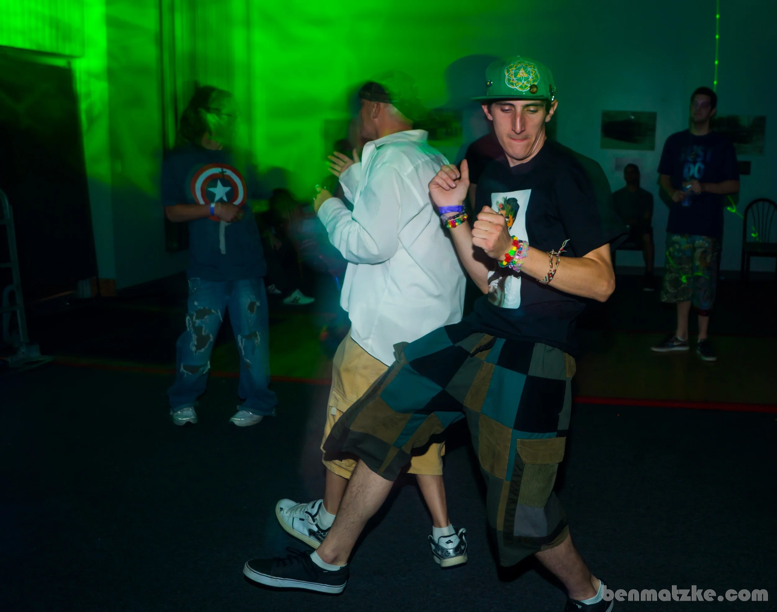 Freak Out 412-Backup_00194.jpg