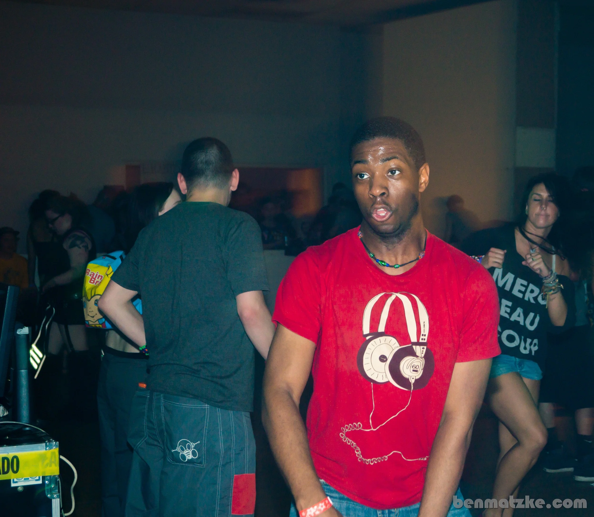 Freak Out 412-Backup_00216.jpg