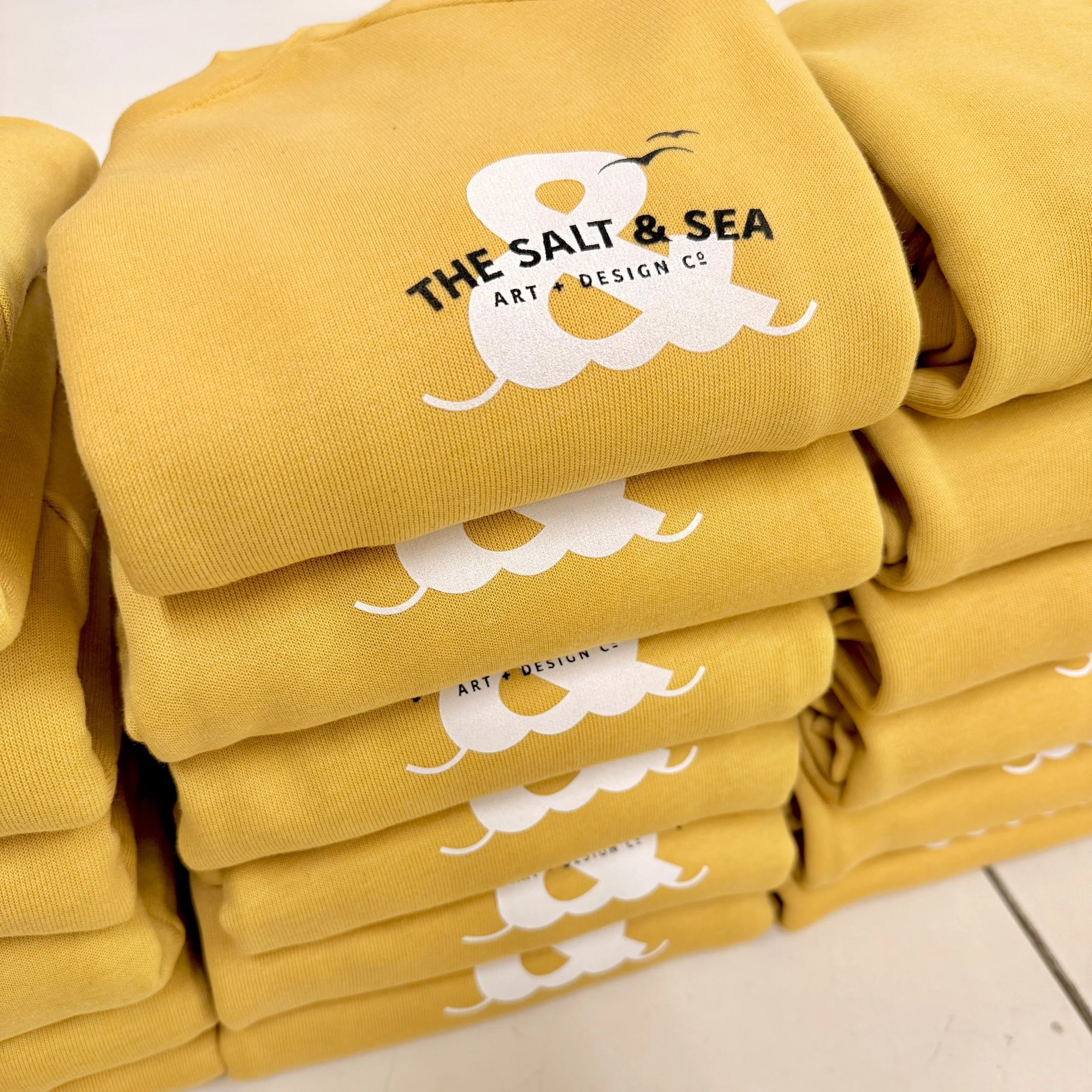 The Women's Cropped Crew Sweatshirt