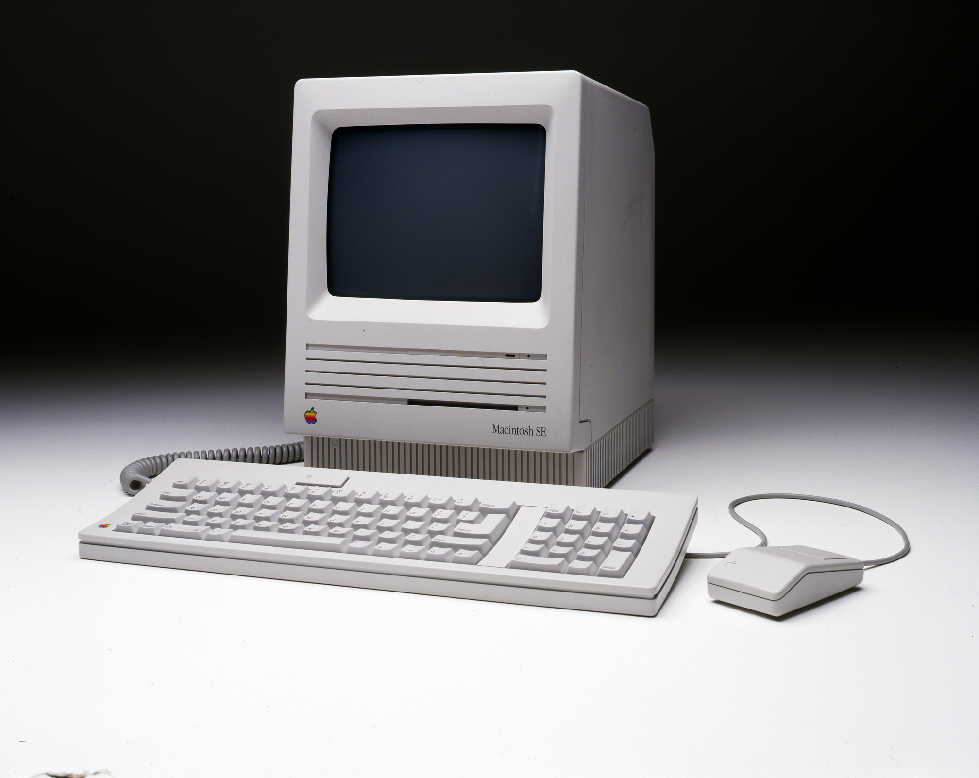 Apple Computer (3).jpg