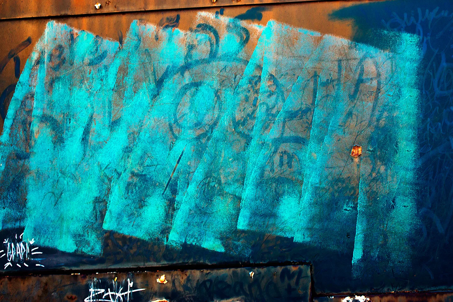 Grafitti coverupv2.jpg