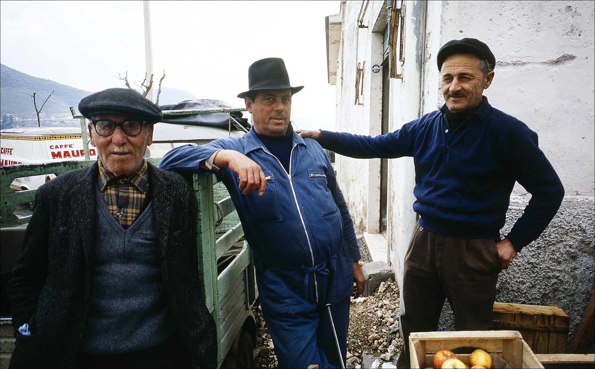 Produce Sellers, Sperlunga Italy 1971