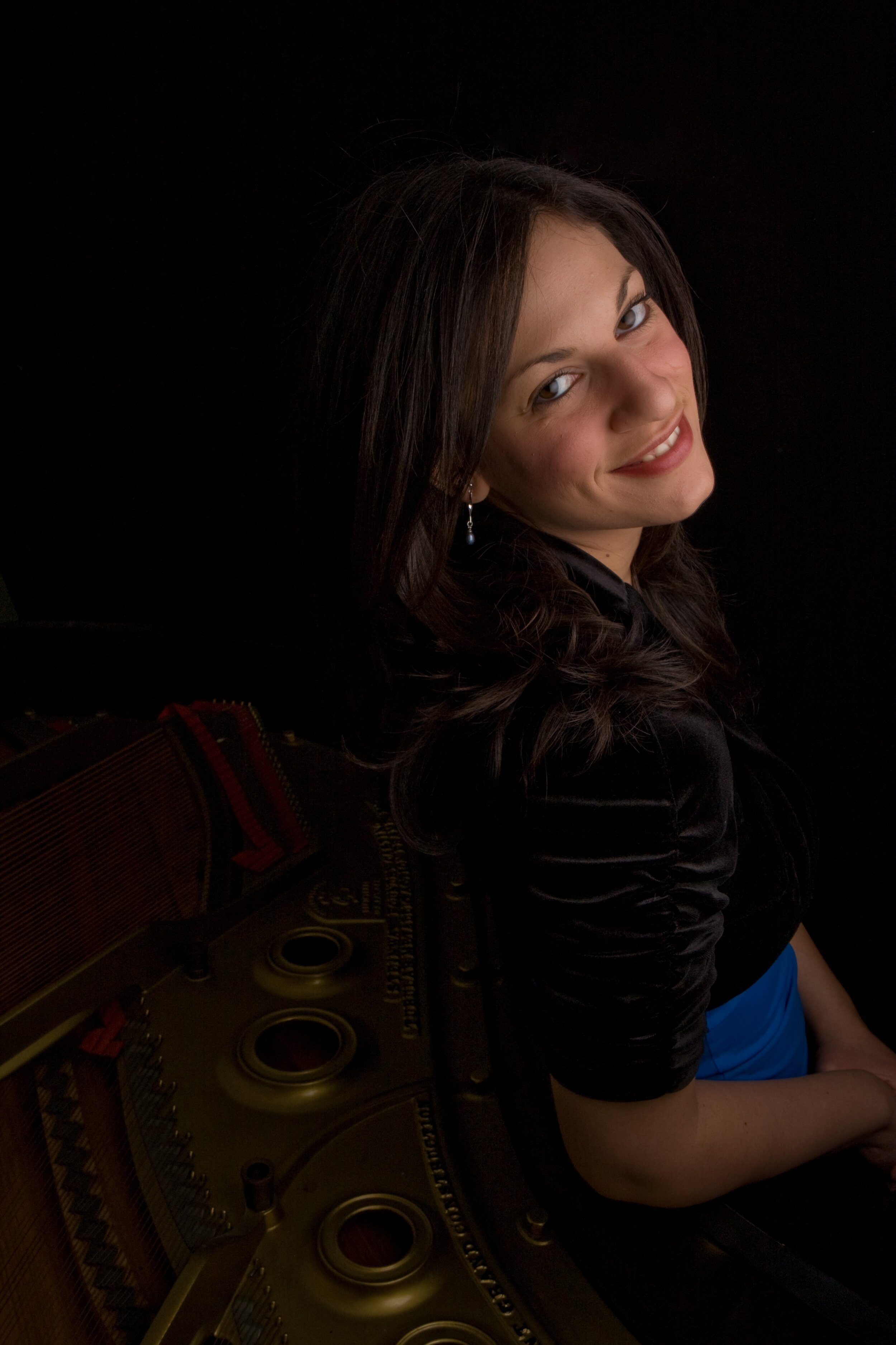 “My aim is to instill the love of playing the piano in every student, while keeping a very high level of teaching. My extensive international teaching experiences have given me the opportunity to work with a variety of ages, levels, and cultural ba