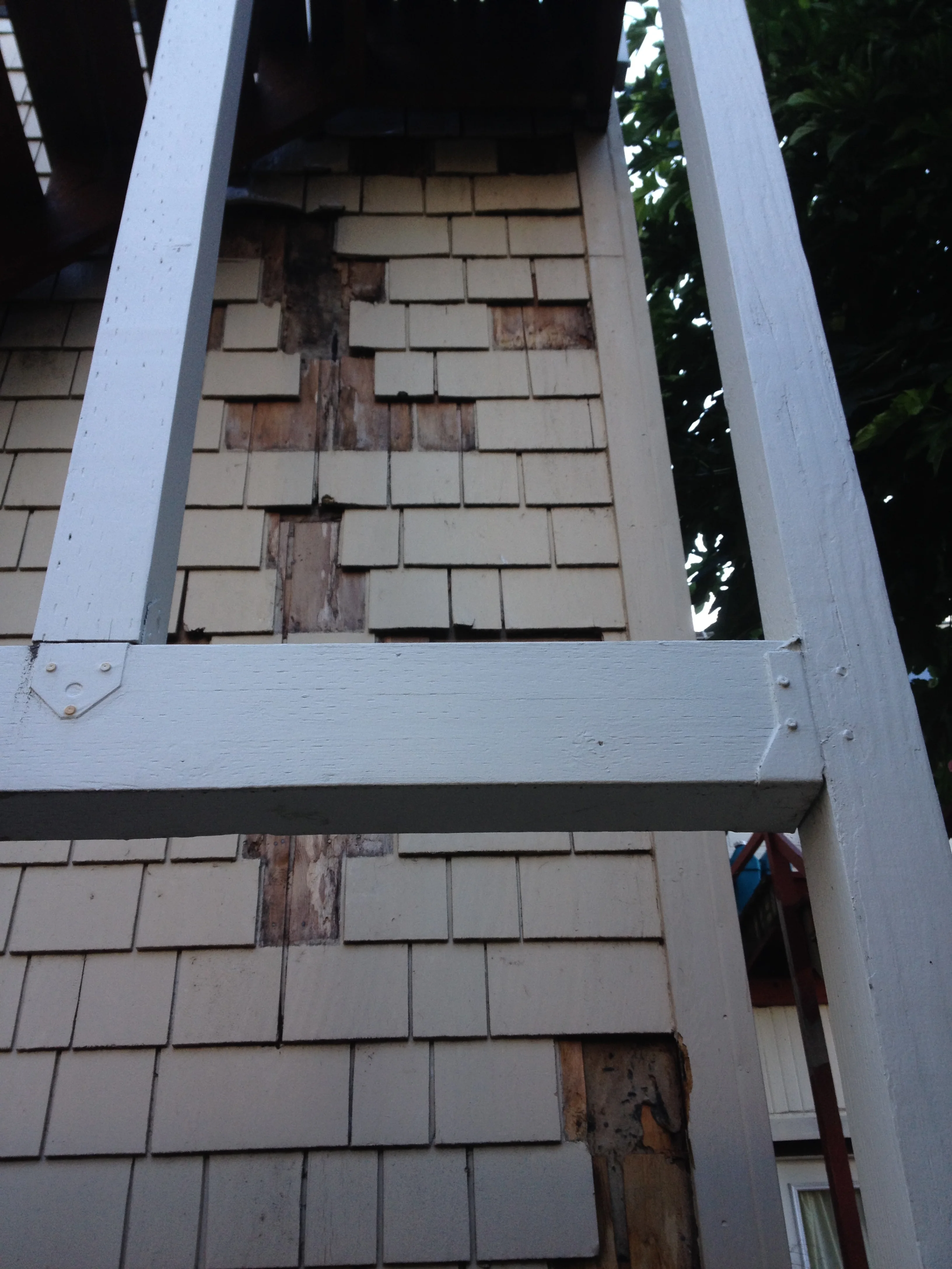 BEFORE: Shingle siding replacement, San Francisco