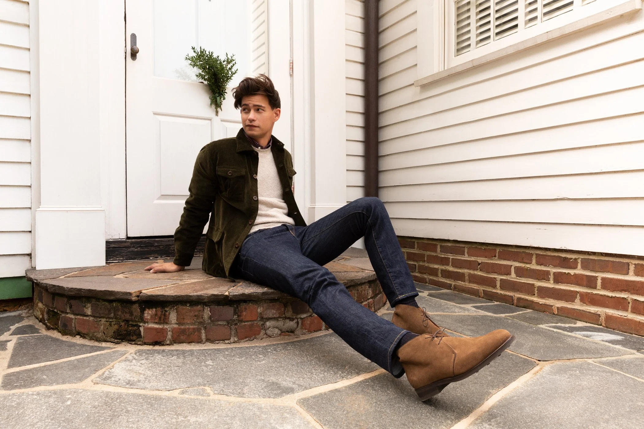 CATALOGUE---ONLOCATION5235-Edit.JPG