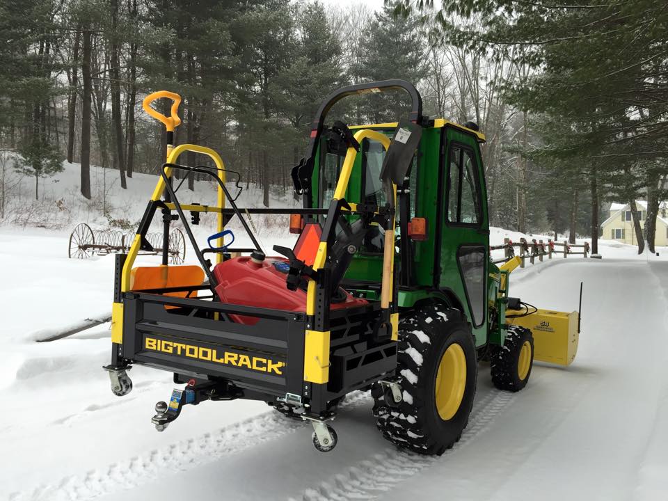 John Deere 2520 Snowblower in BTR 1