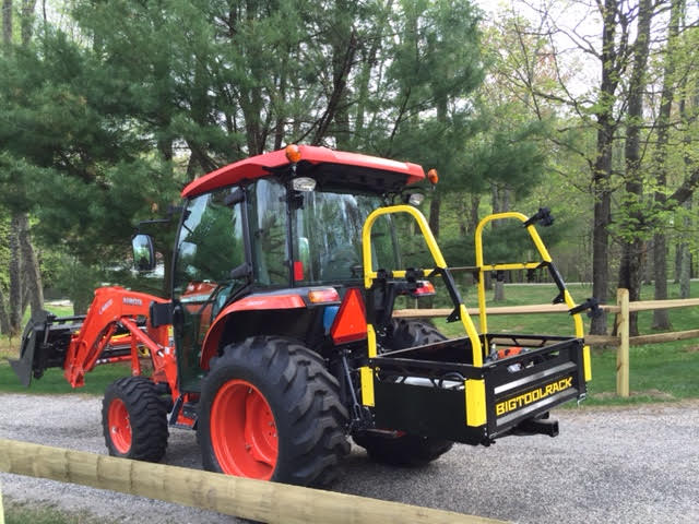 Bigtoolrack on a Kubota 3560
