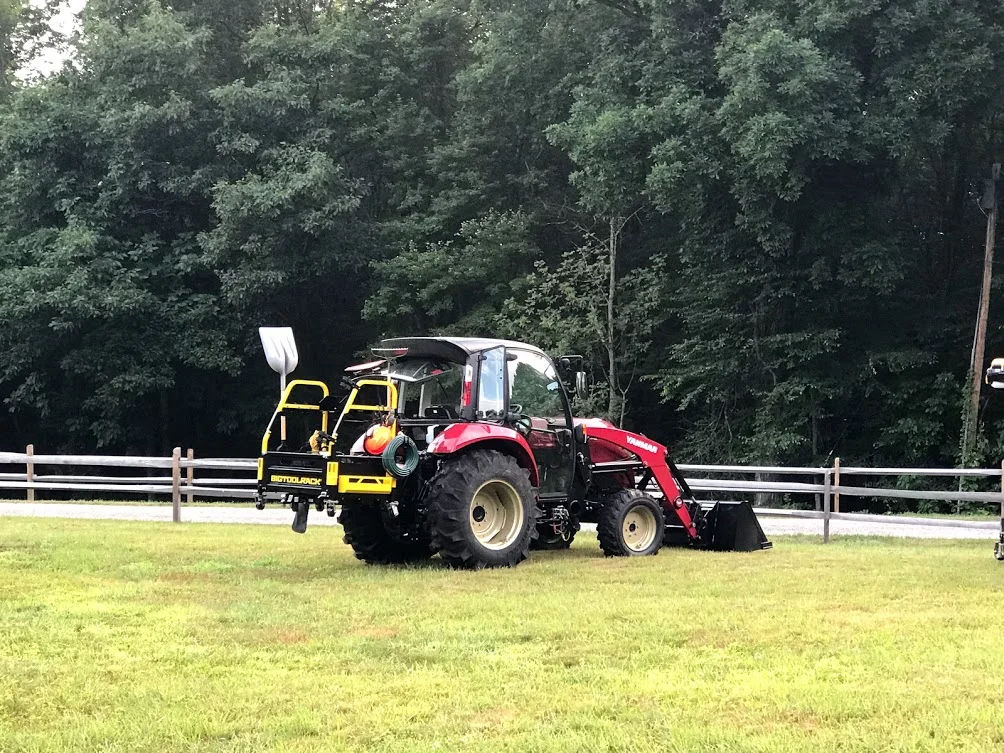 Bigtoolrack Ultimate Rack on a Yanmar YT359