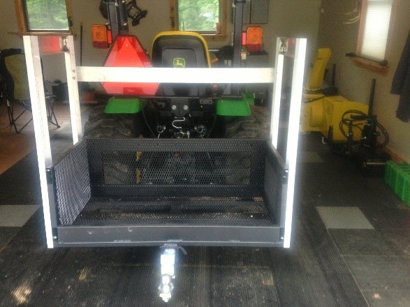 tractor carryall design
