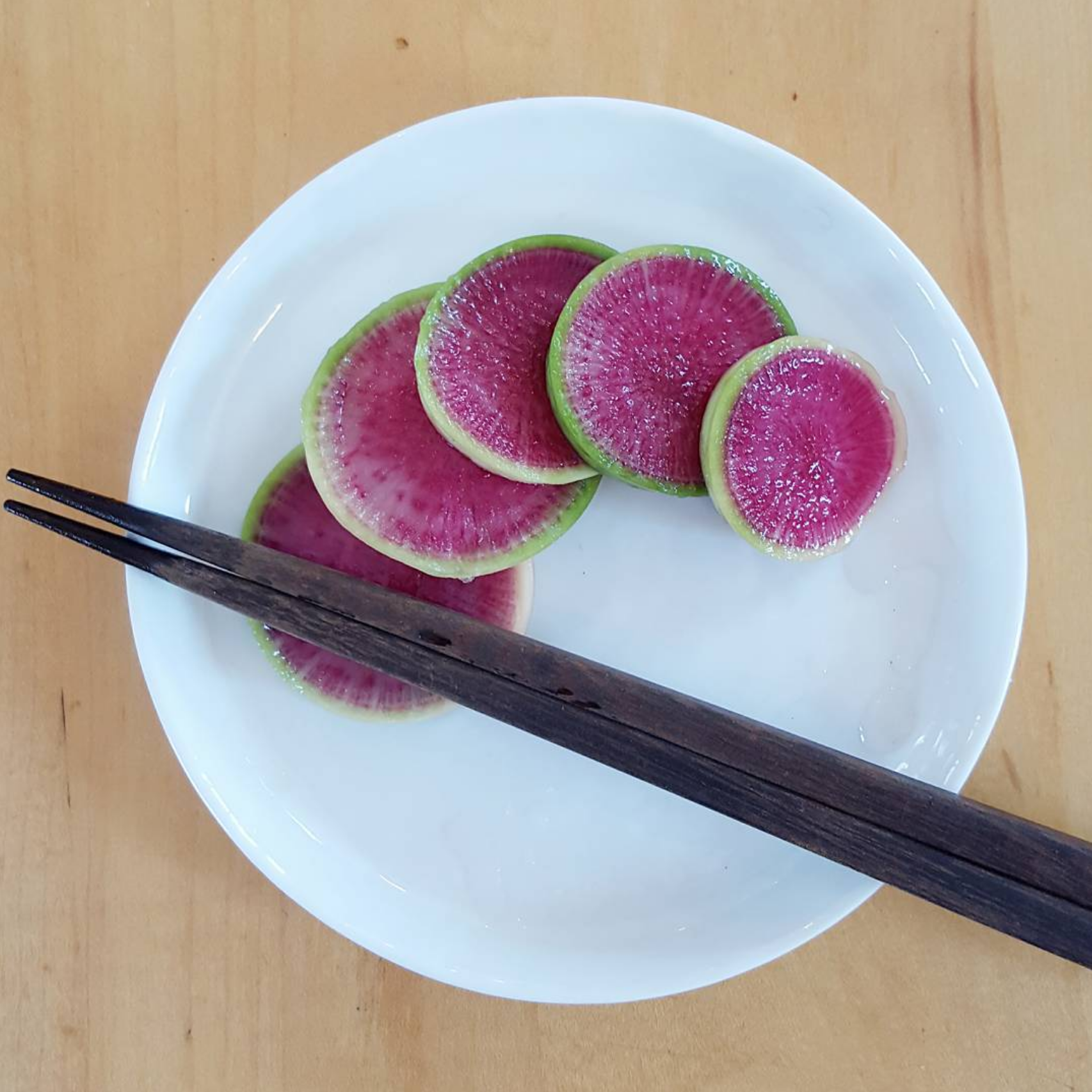 Radish, watermelon sliced.png