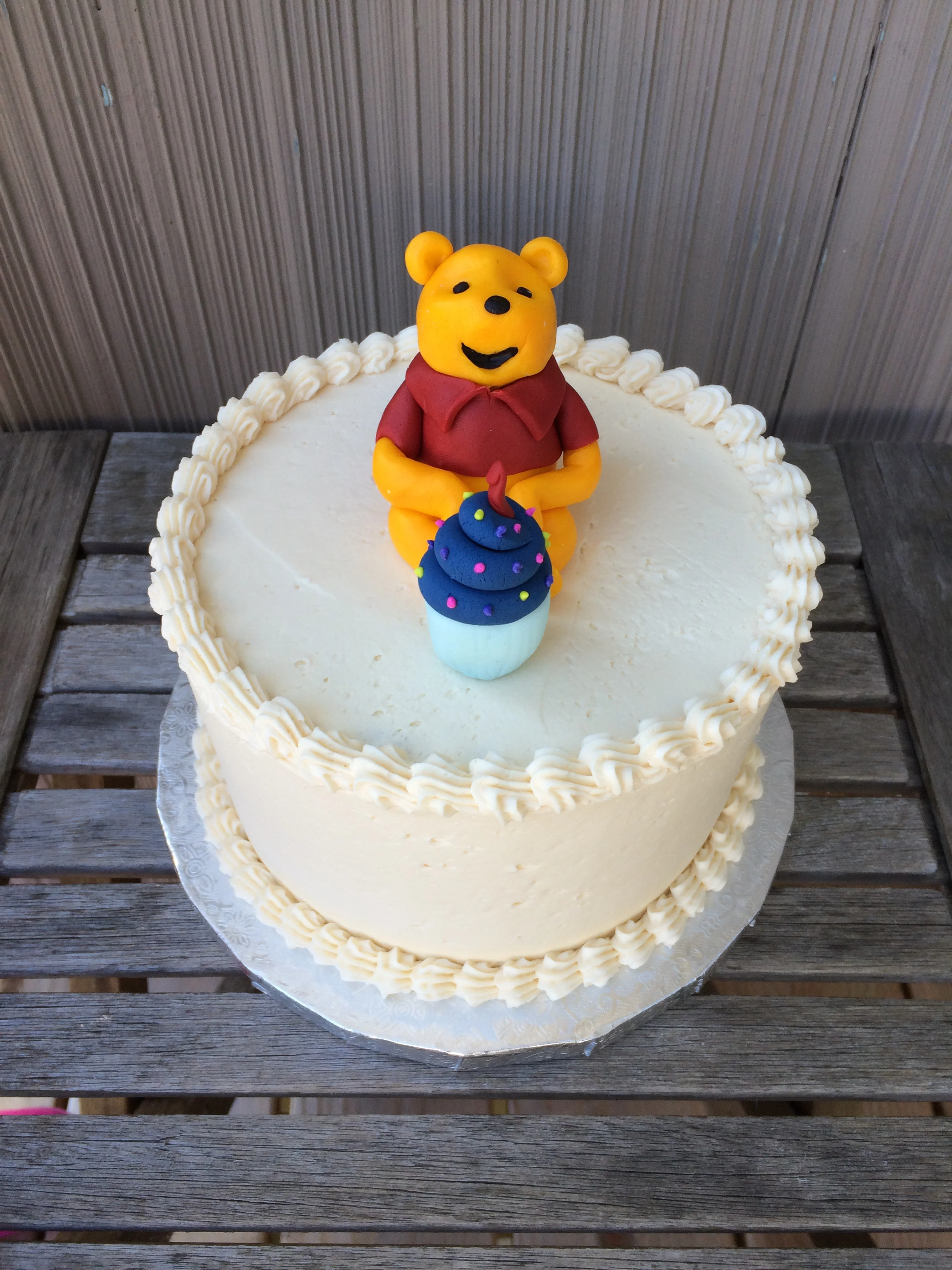Winnie the Pooh cake for a first birthday