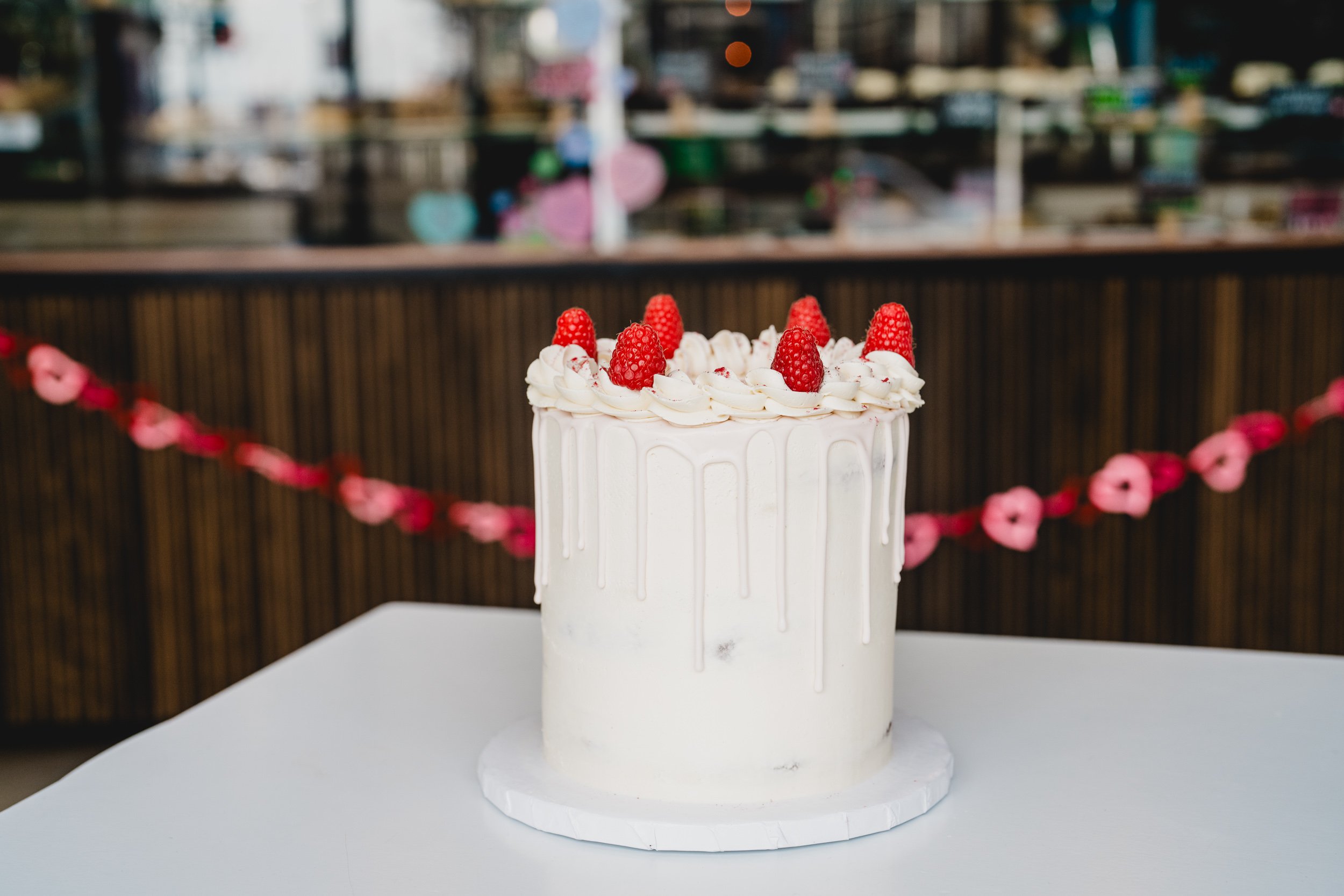 engle-olson-amys-cupcake-shoppe-raspberry-signature-cake-15.jpg