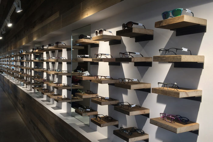 reclaimed-wood-retail-display-m2.jpg