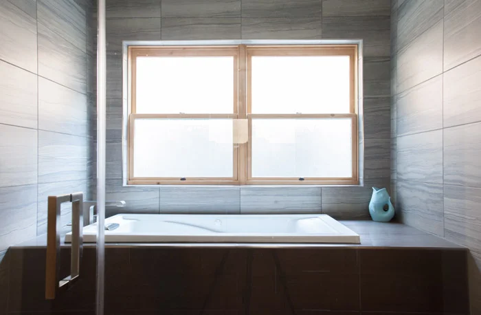 _MG_1049-bathroom-m.jpg