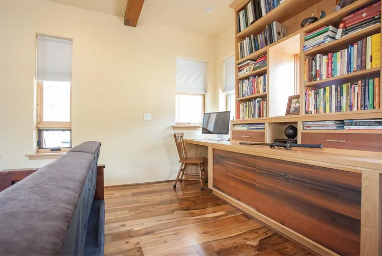 walnut-flooring-m.jpg