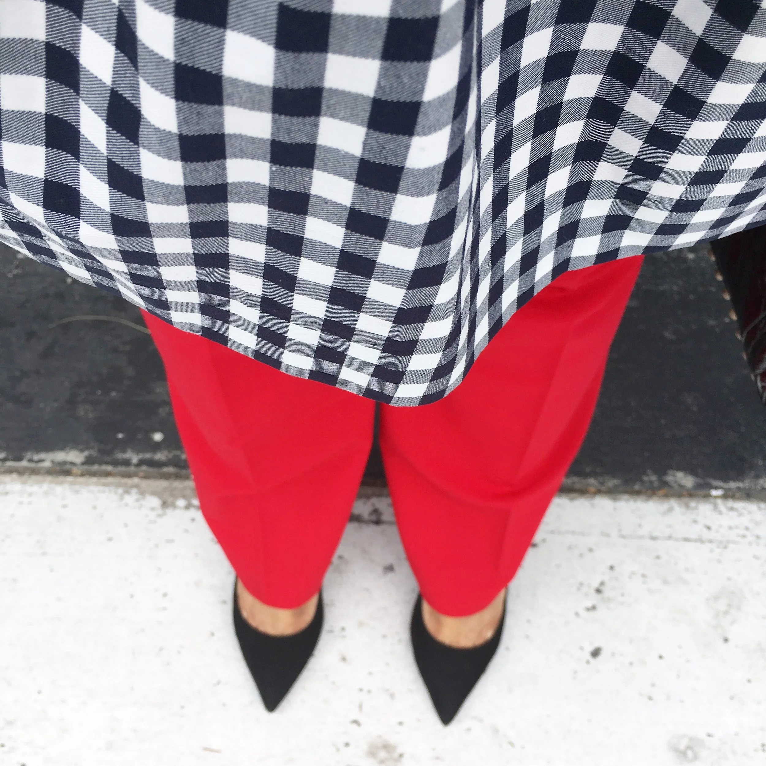 Classic combo: black, white + red