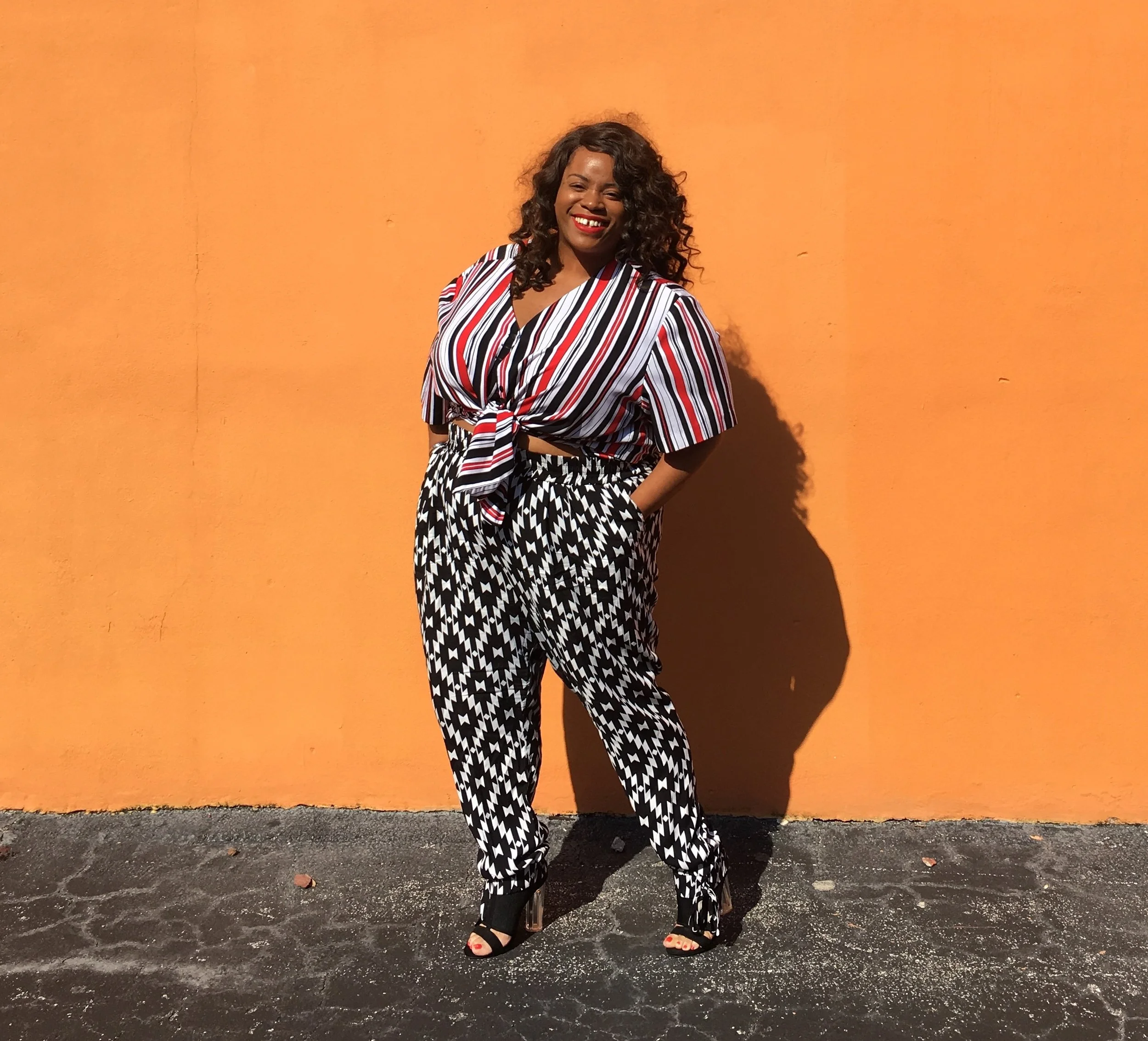 Mixing stripes and graphic print