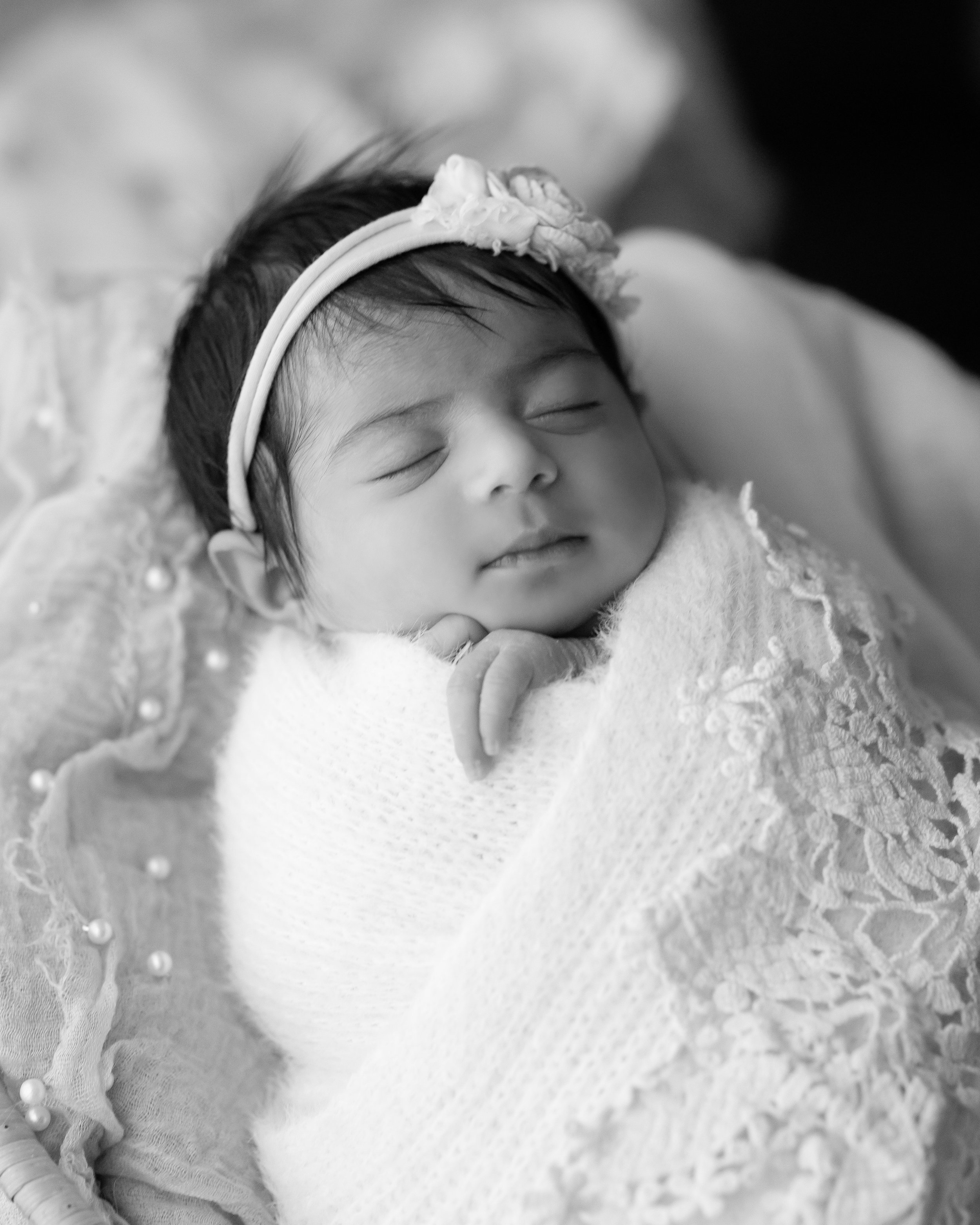 MisbahHashmi-KikiKhanPhotography-Chicago-B&W97.jpg