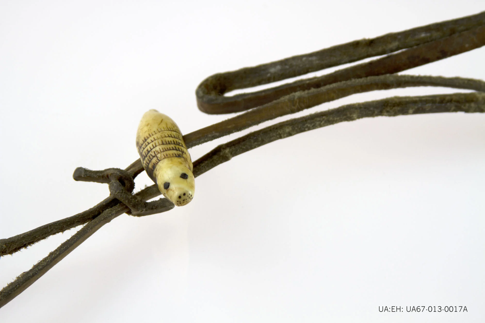 Detail of a Yup'ik hunting line