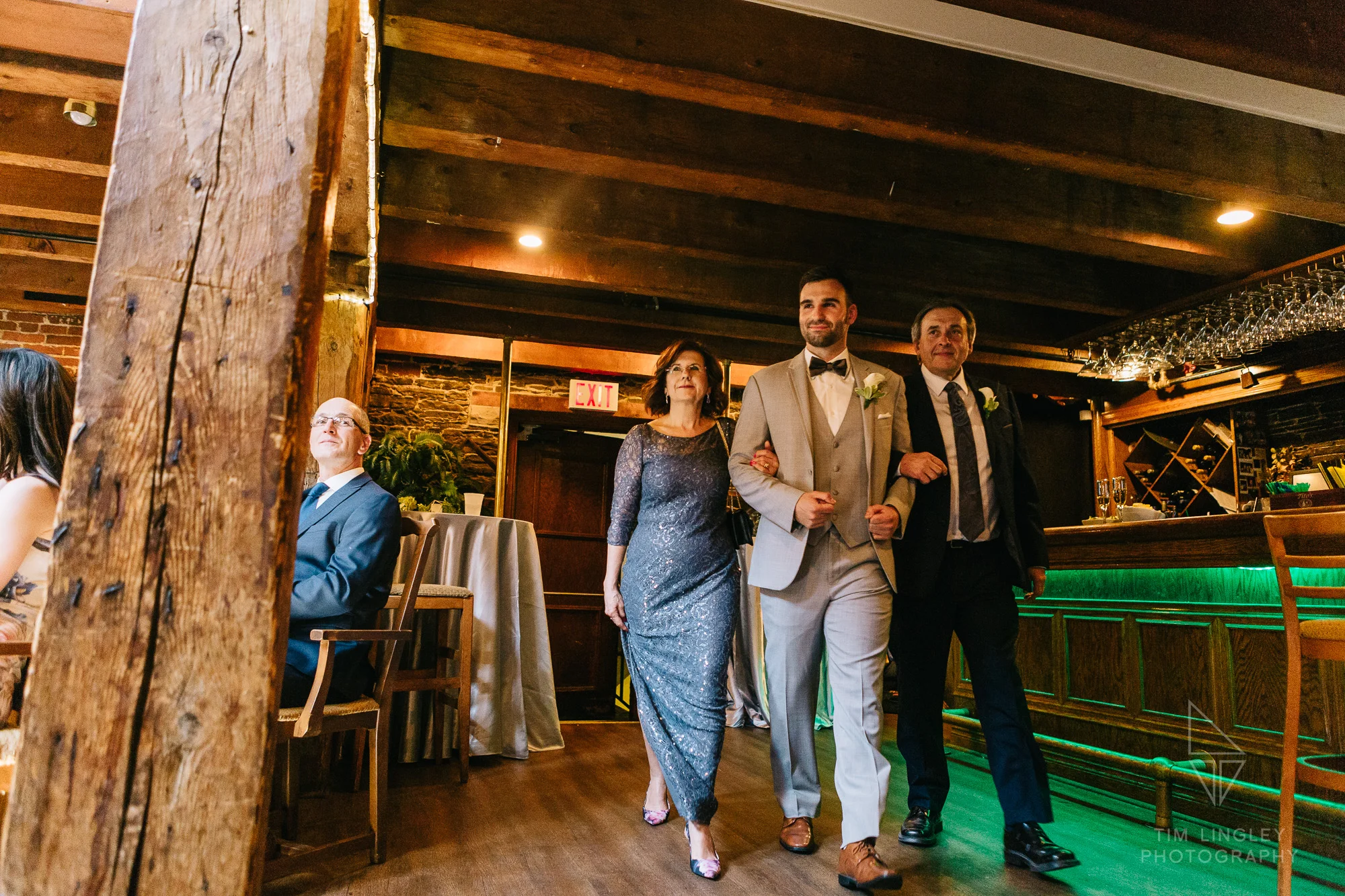 timlingley.LaurenAlexWeddingBlogPOst-56.jpg