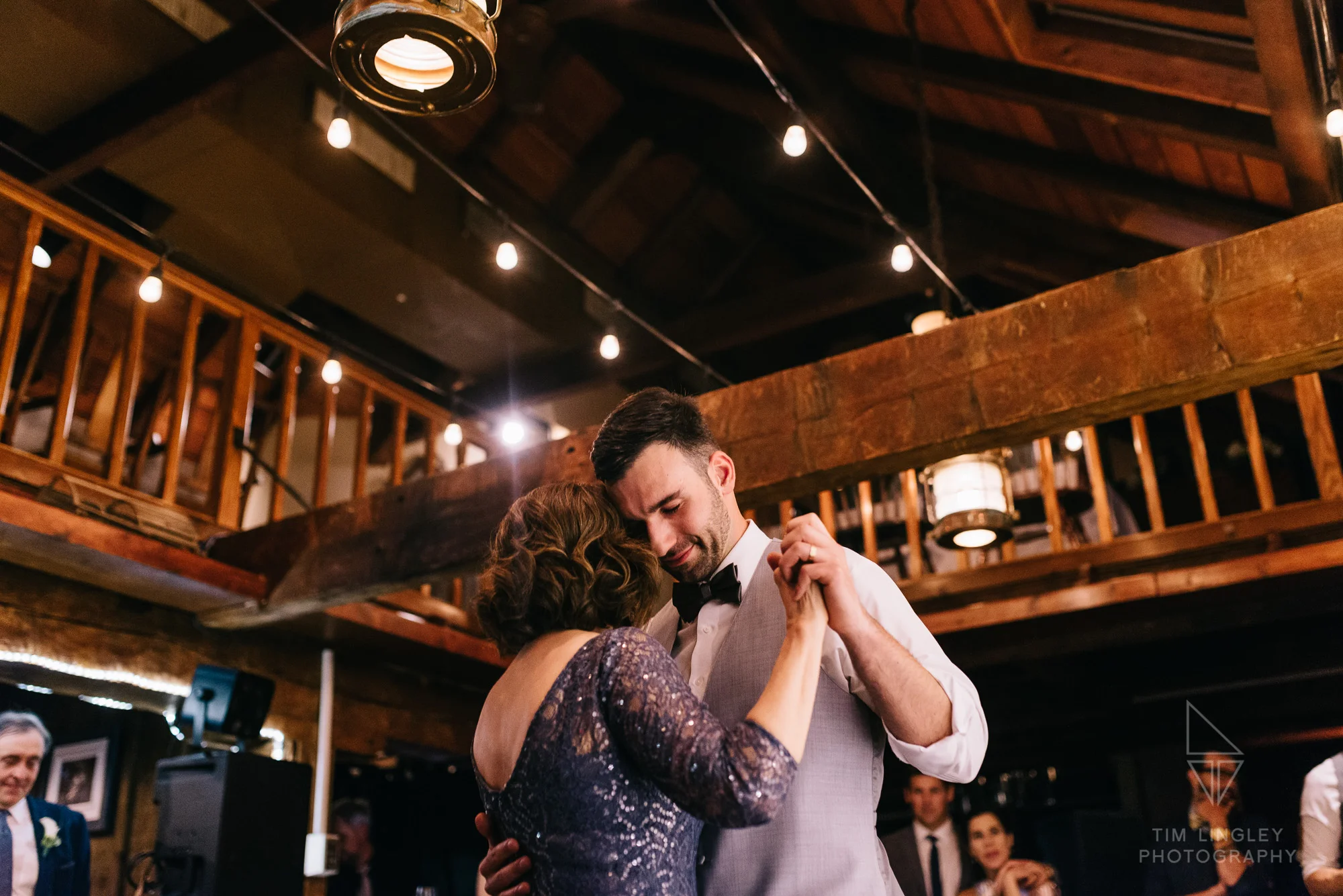 timlingley.LaurenAlexWeddingBlogPOst-91.jpg