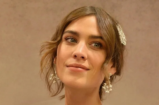 Simple Everyday makeup tutorial for a natural look