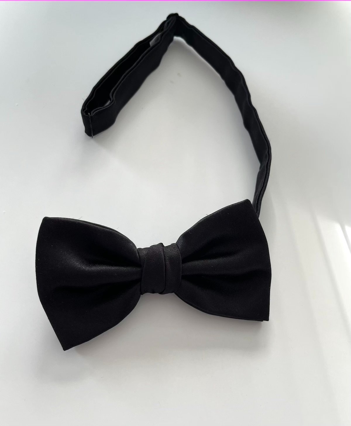 Black and Gold 4-way Butterfly Self-tying Bow Tie