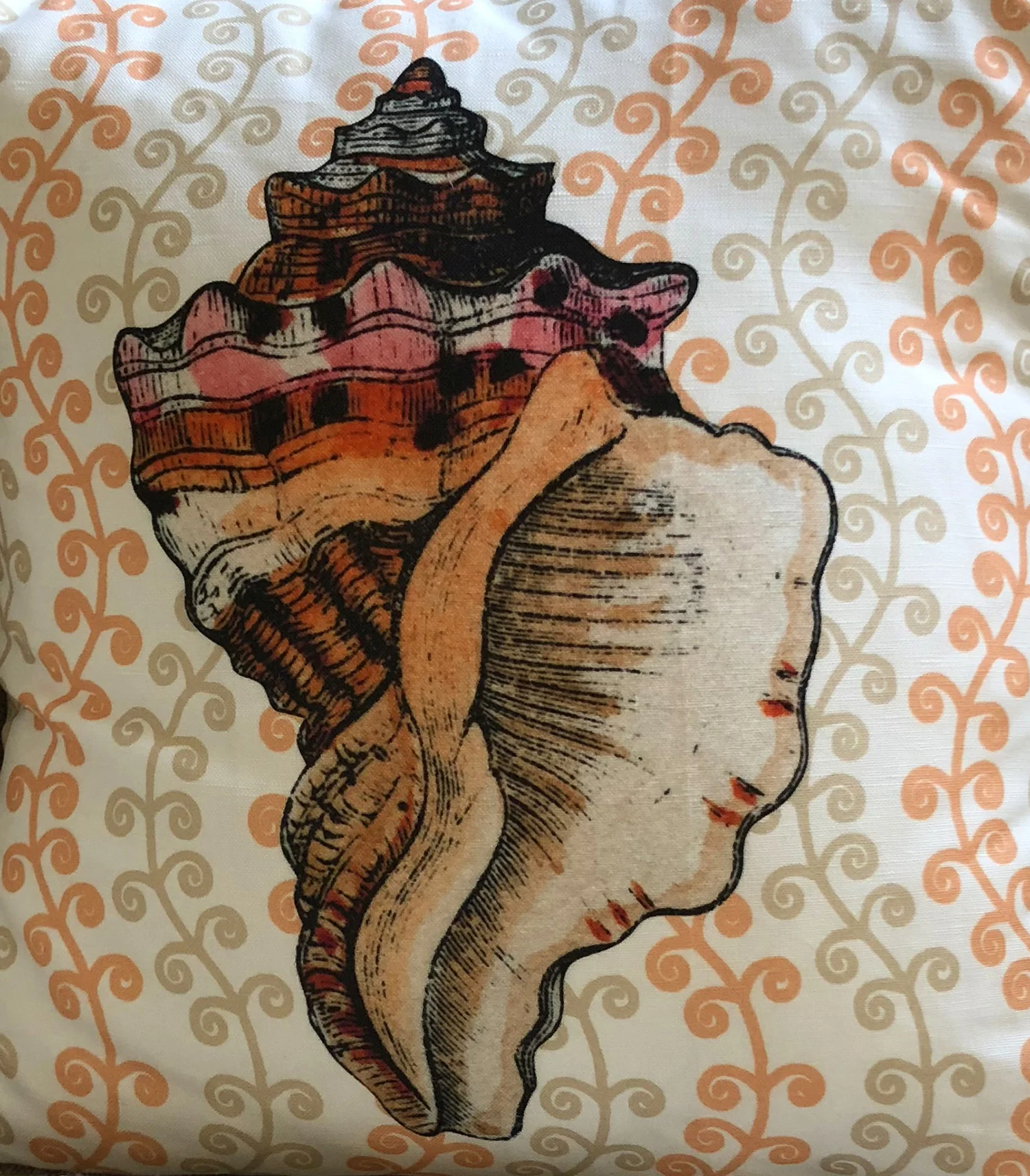 Leslie Evans - 27091 CONCH PILLOW DETAIL ETSY.jpg