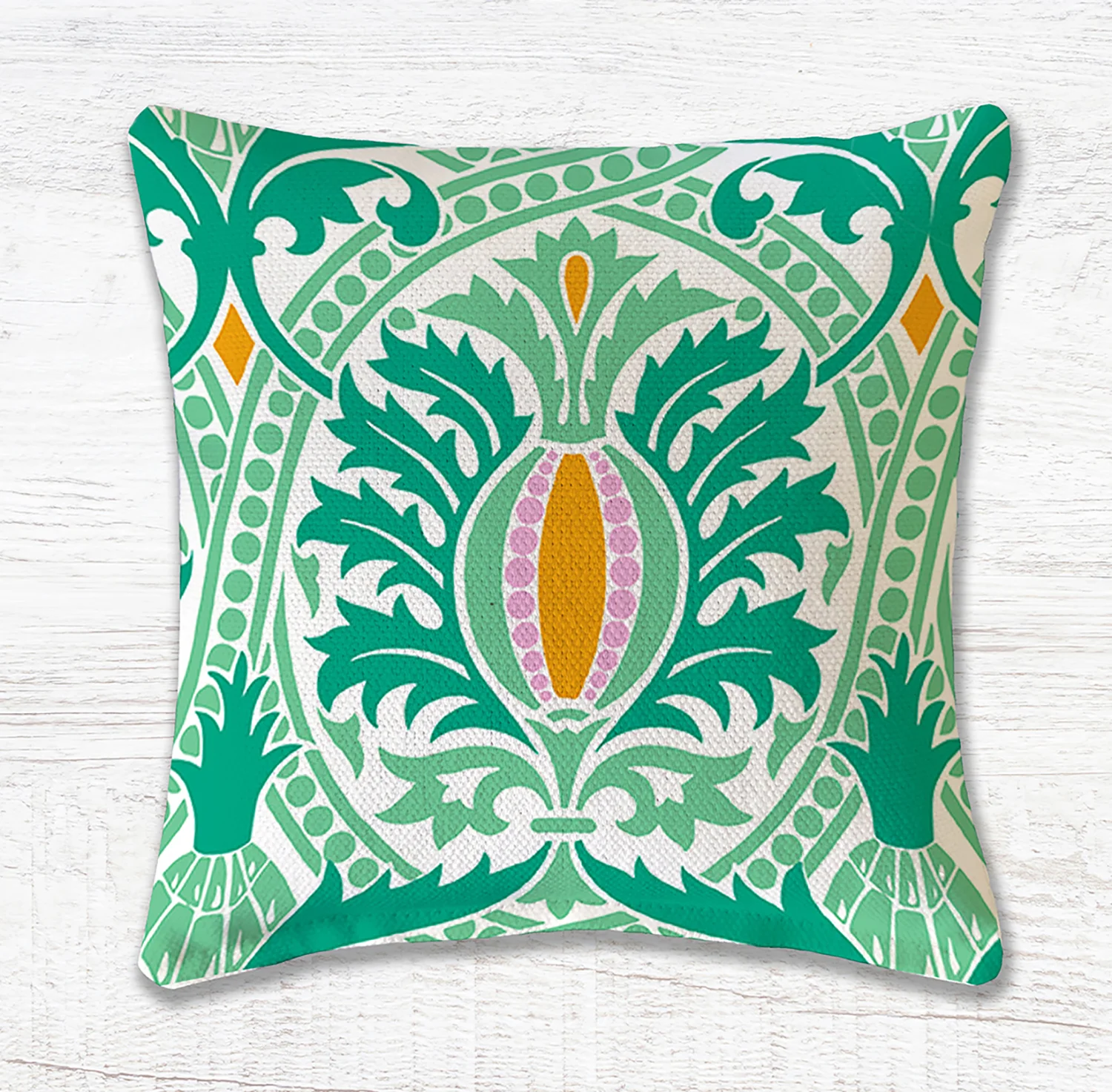 23672 PINEAPPLE WEB .jpg