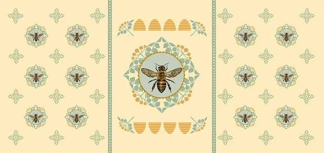 30033 WEB FRENCH BEE RUNNER SMALL.jpeg