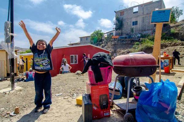 building-hope-365-header-carlitos.jpg