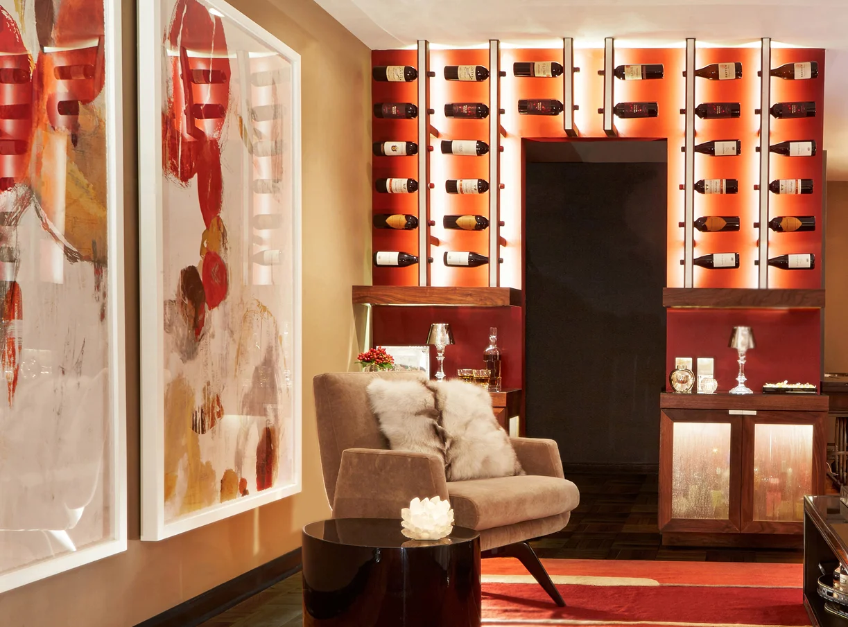 Wine Connoisseur's Lounge - Long Island | NY