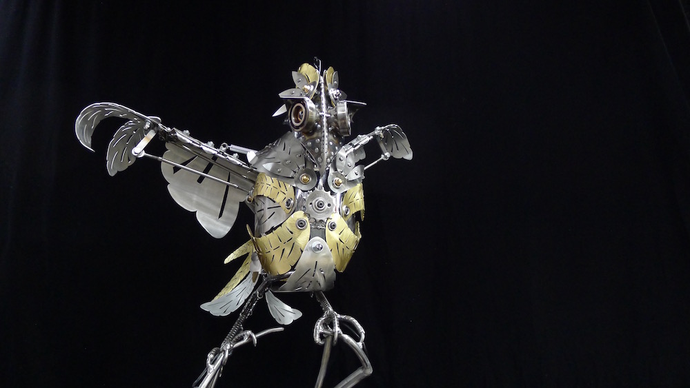 Kinetic Sculpture "Amelia" by artist Chris Cole 001