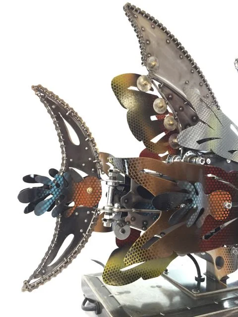 Rita Kinetic Sculpture by Chris Cole fish fin detail 006