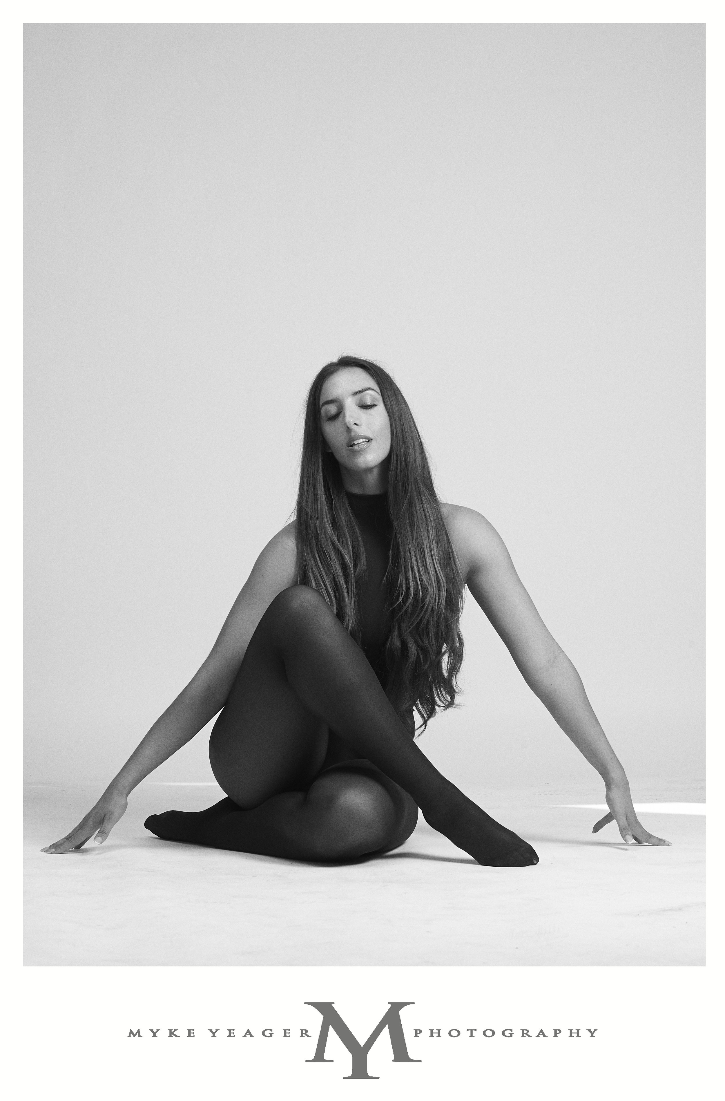 Ashlyn211425.jpg