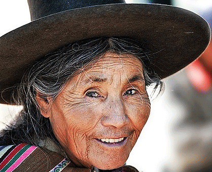 anciana2_edited.gif
