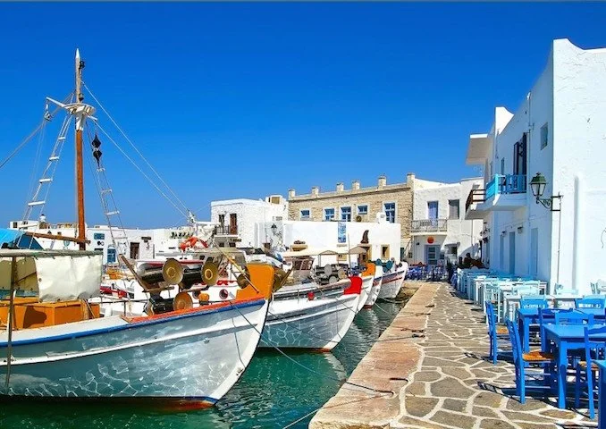 fantasy-travel-paros.jpg