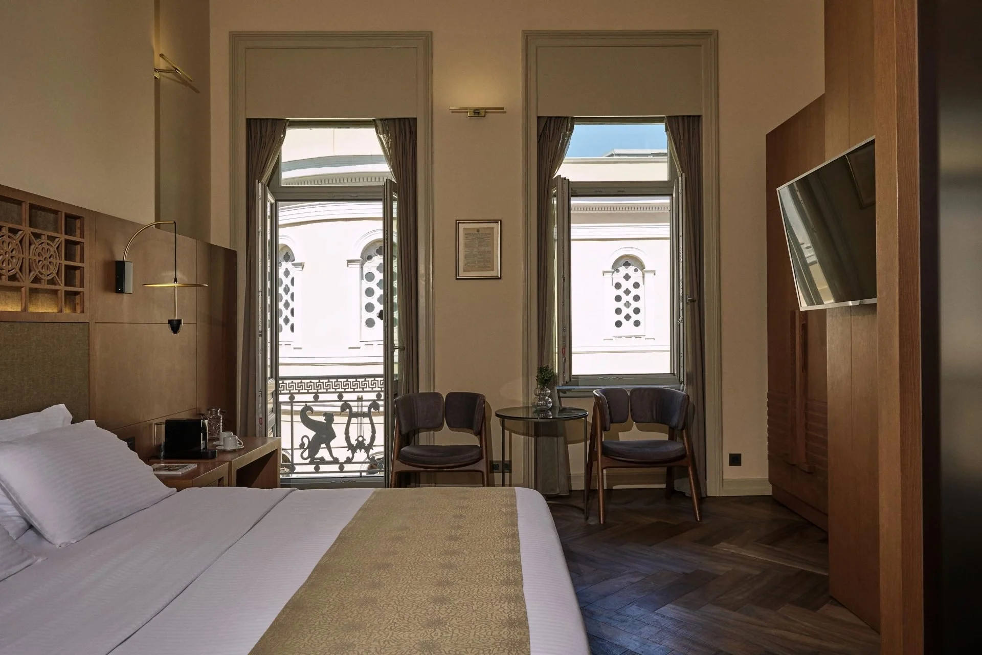 athens1890_koustenis_bedroom_room102-6-1920x1280.jpg