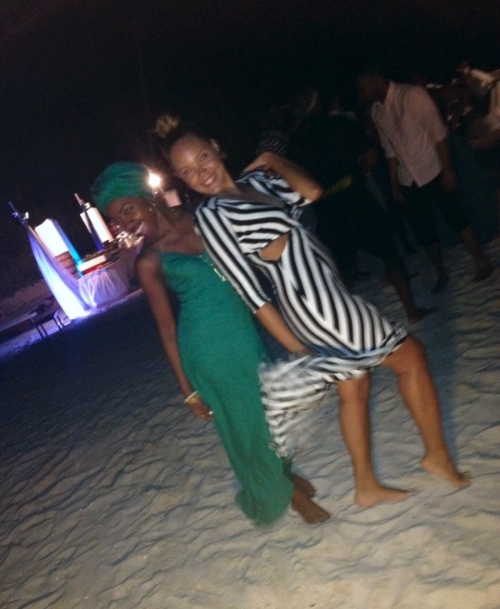 A blurry night on the beach 