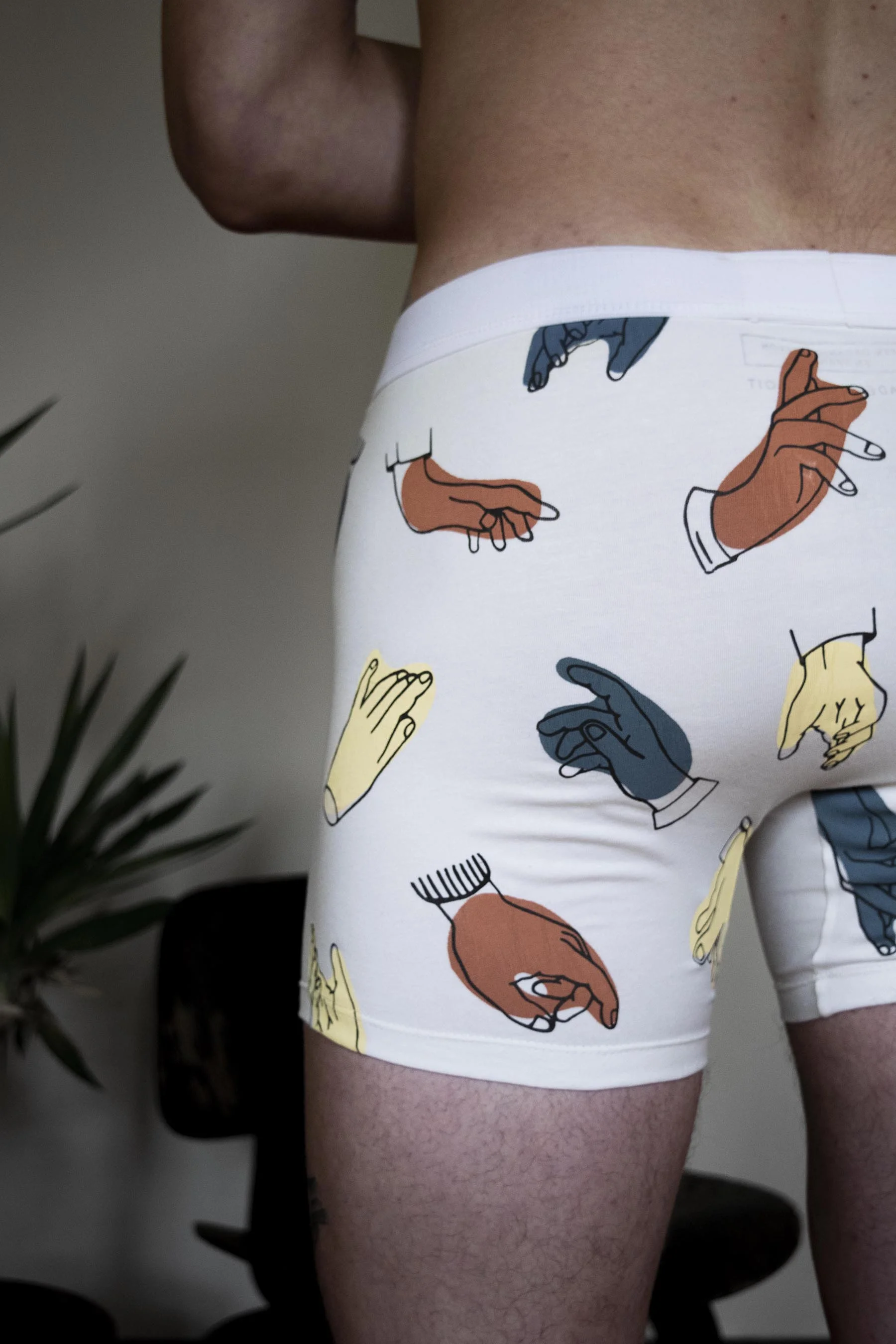 hands_7.jpg