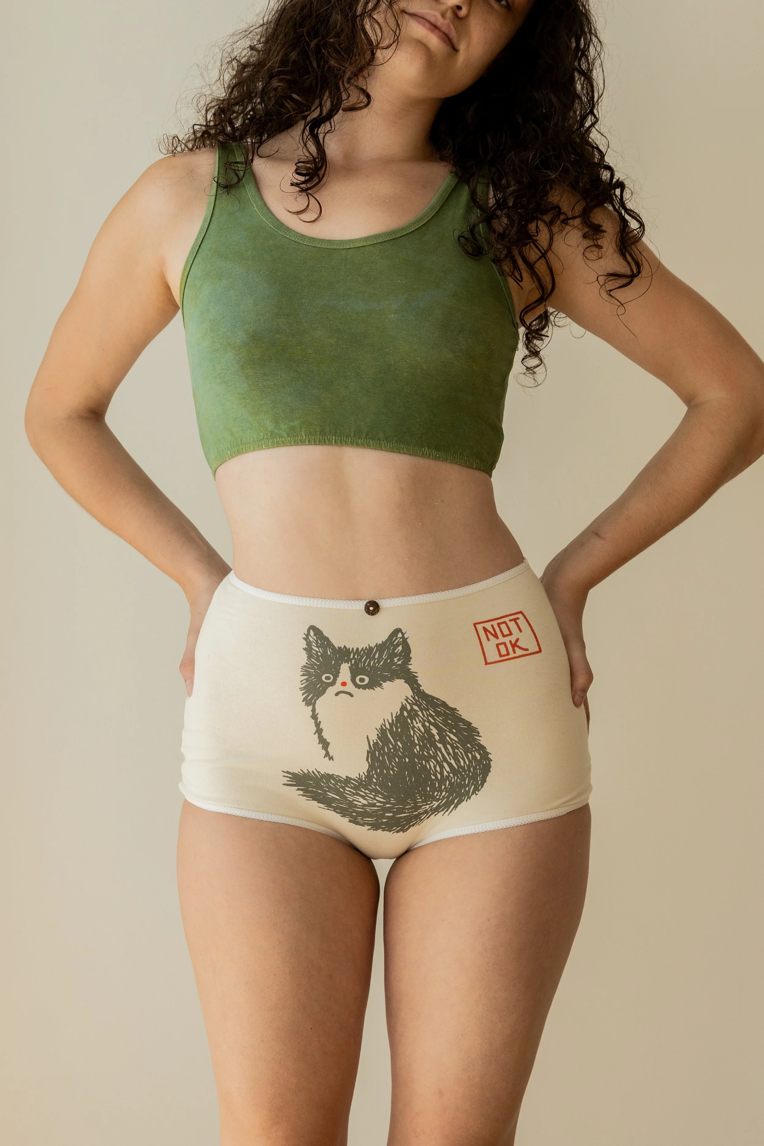 cat_underwear_07.jpg