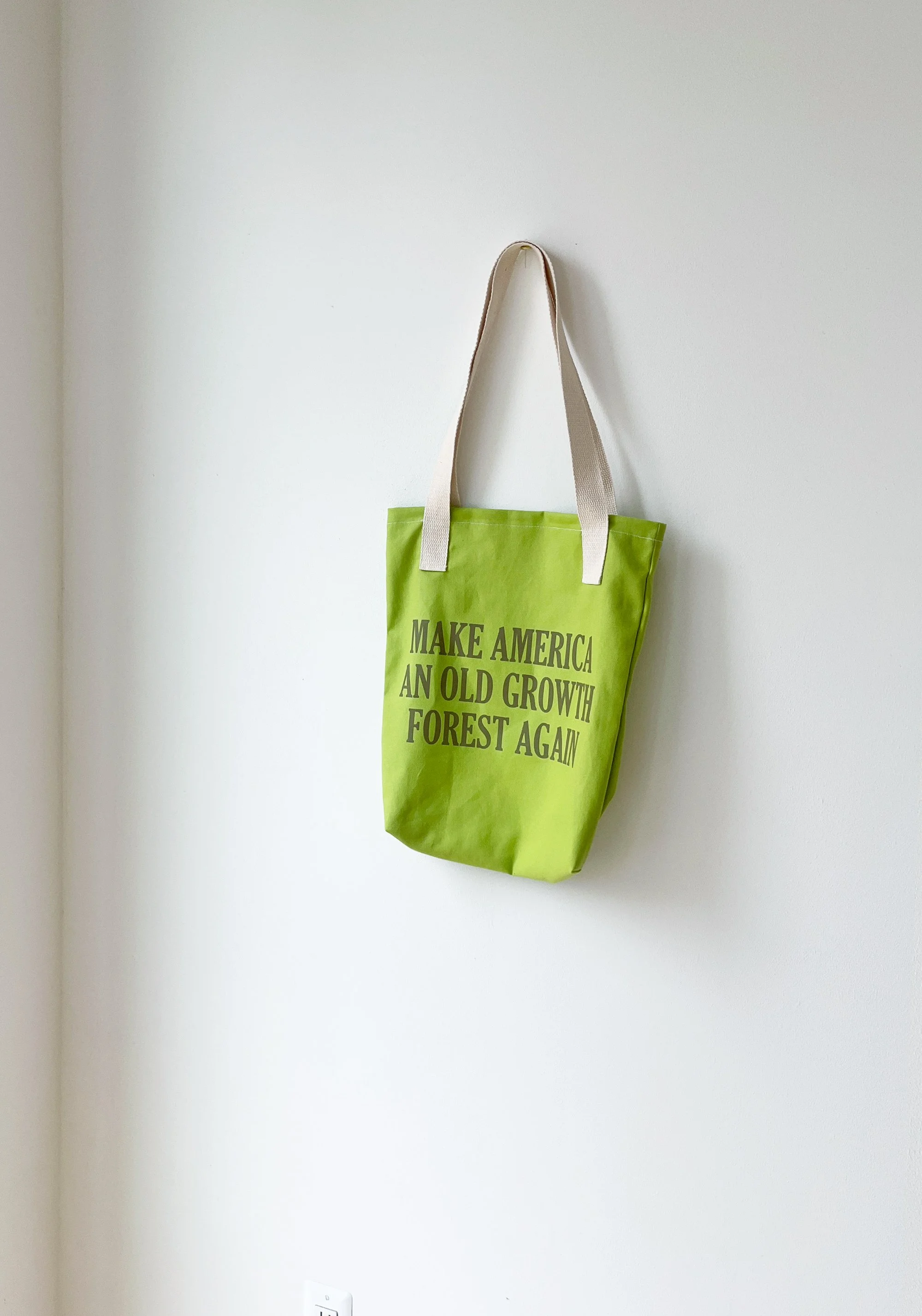 forest_tote_lime_03.jpg